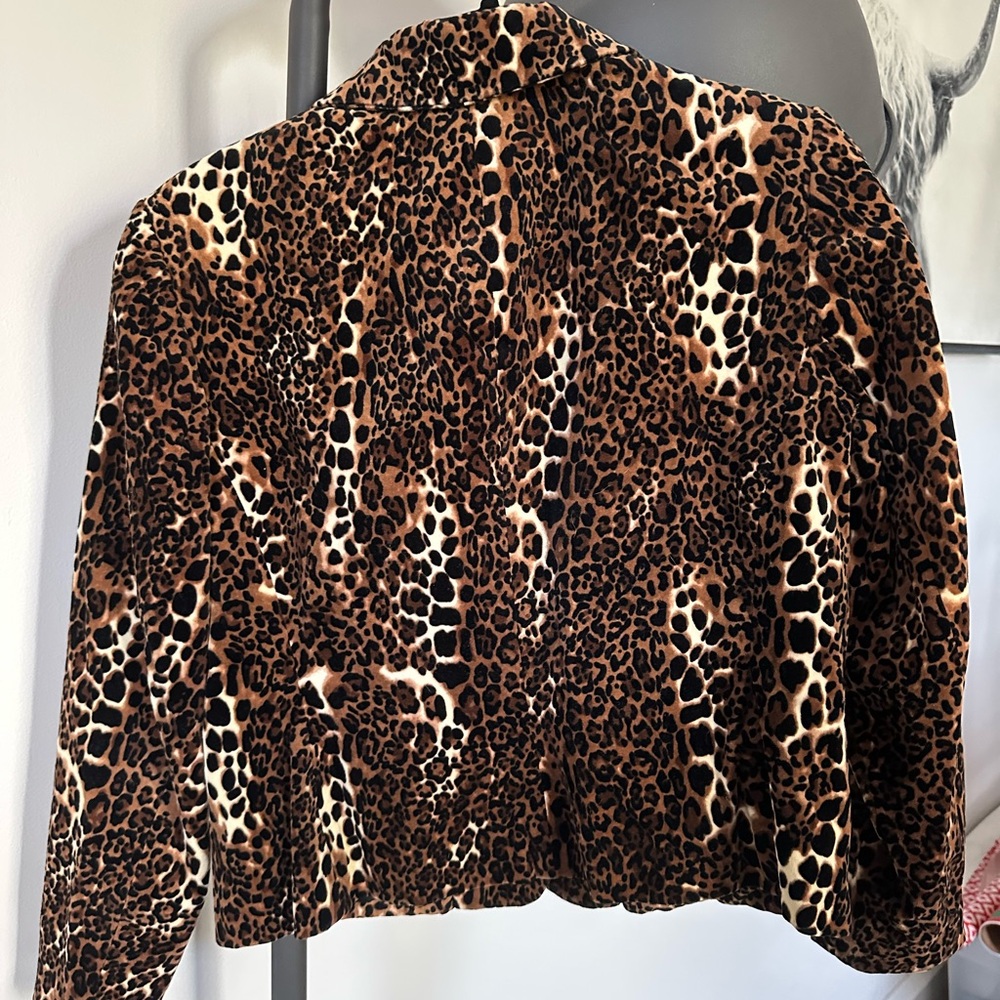 Focus 2000 Leopard Print Blazer - image 3